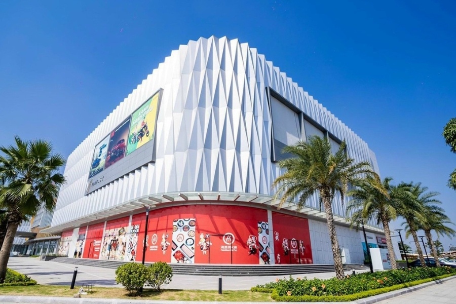 Trung tâm mua sắm Vincom Mega Mall - tiện ích ngoại khu Eaton Park