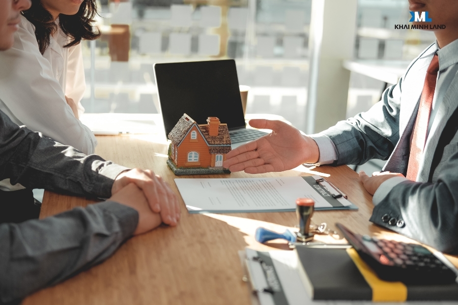Kiểm tra hồ sơ pháp lý trước khi đầu tư