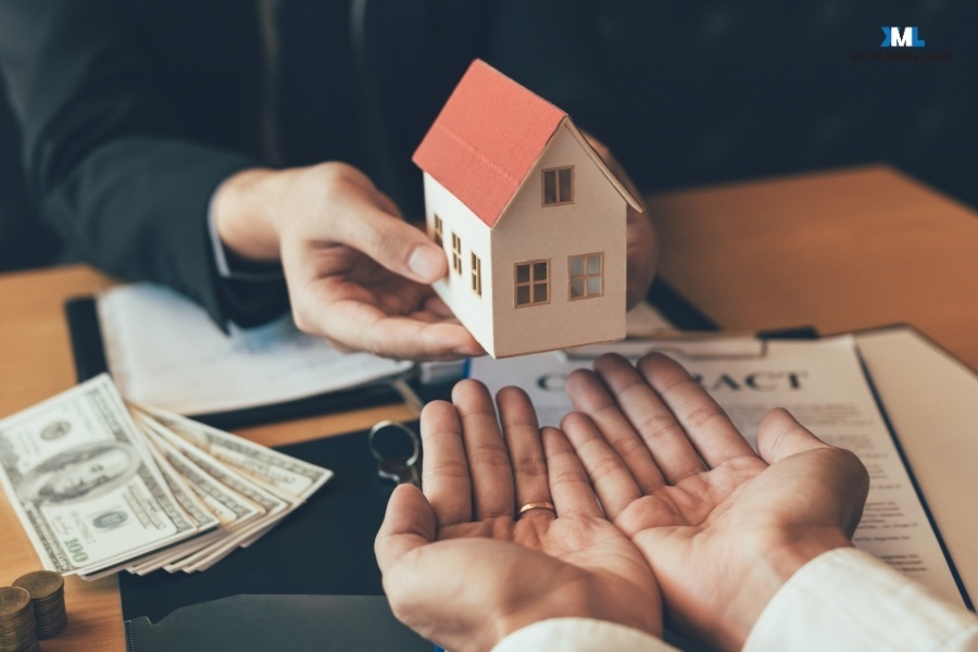 Giá mua ban đầu của căn hộ mới cao hơn căn hộ cũ